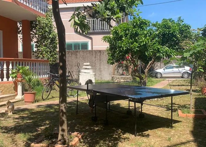 Albergue Bliss & Tours Shkodër