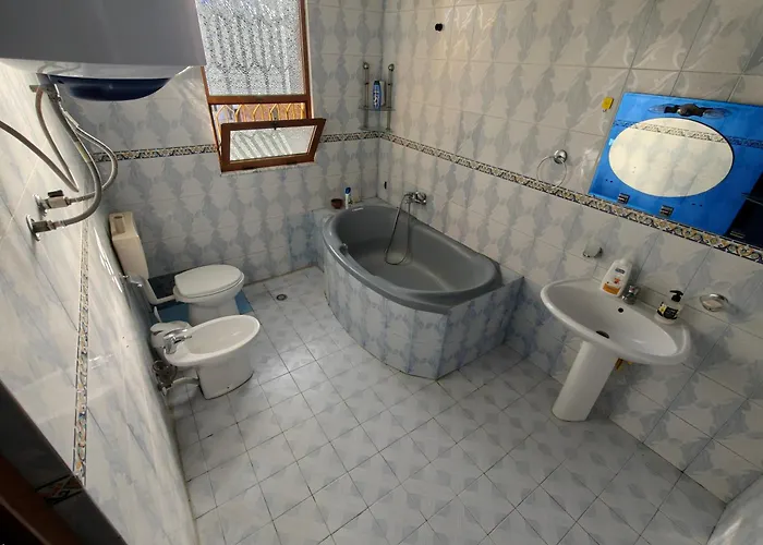 Bliss & Tours * Szkodra